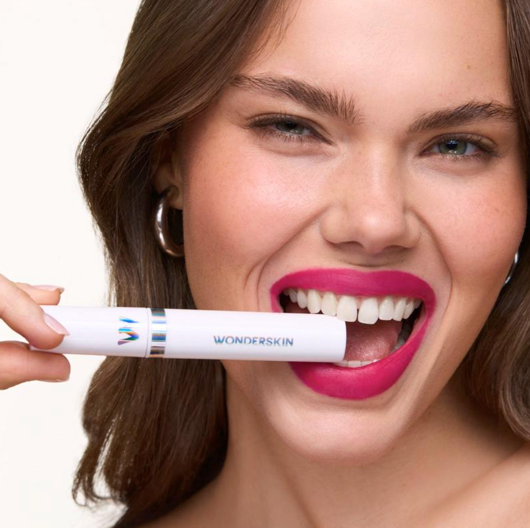 Peel-Off Lip Stain – Long-Lasting